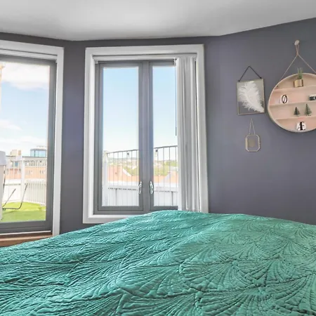 Apartment Jungle Dome Penthouse With Jacuzzi & Parking In Center *